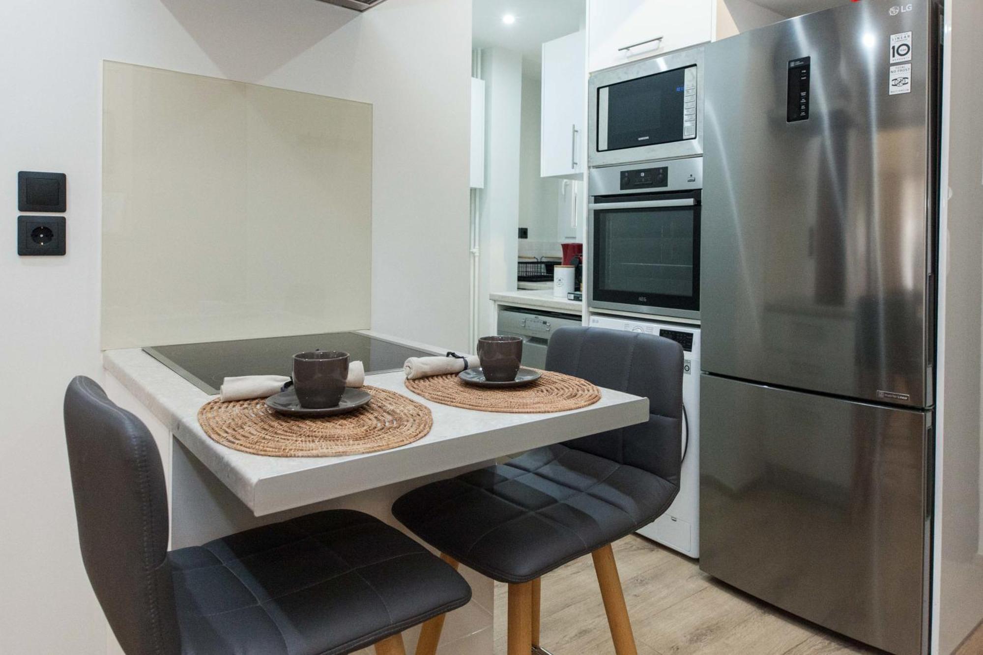 Acropolis View Modern Deluxe Suite With Balcony Athena Bagian luar foto